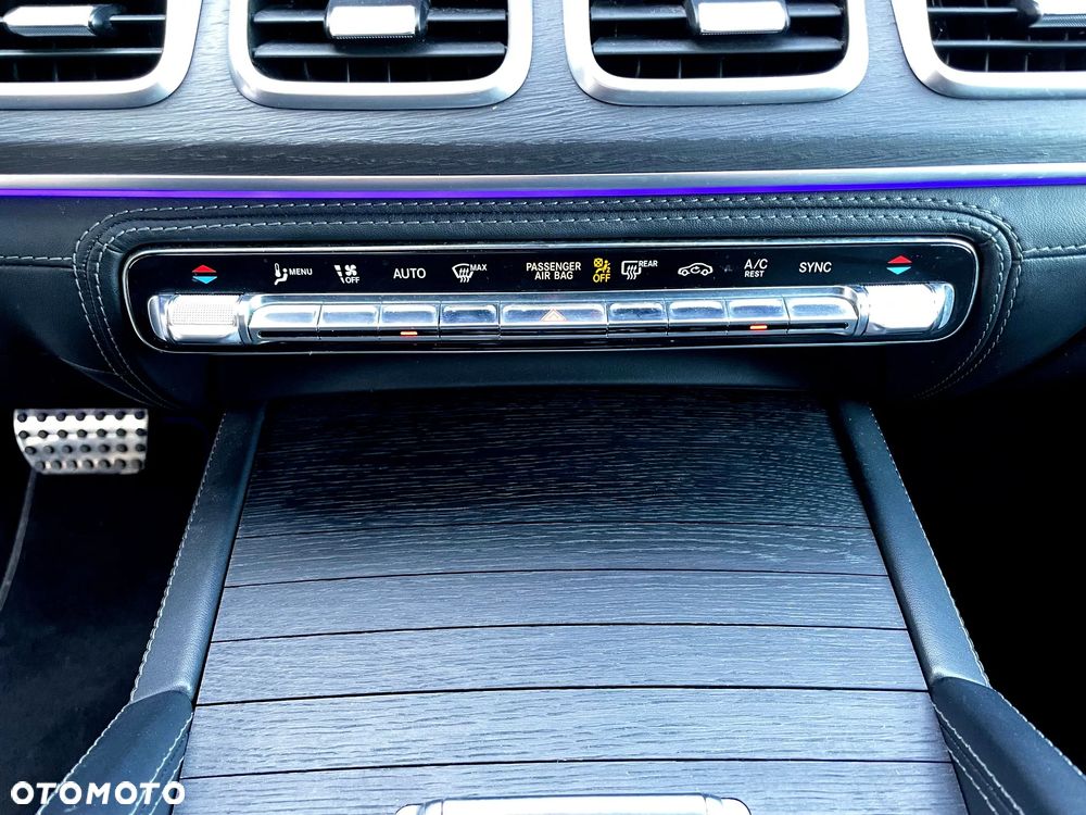 Mercedes-Benz GLS AMG 63 4Matic AMG Speedshift TCT 9G - 11