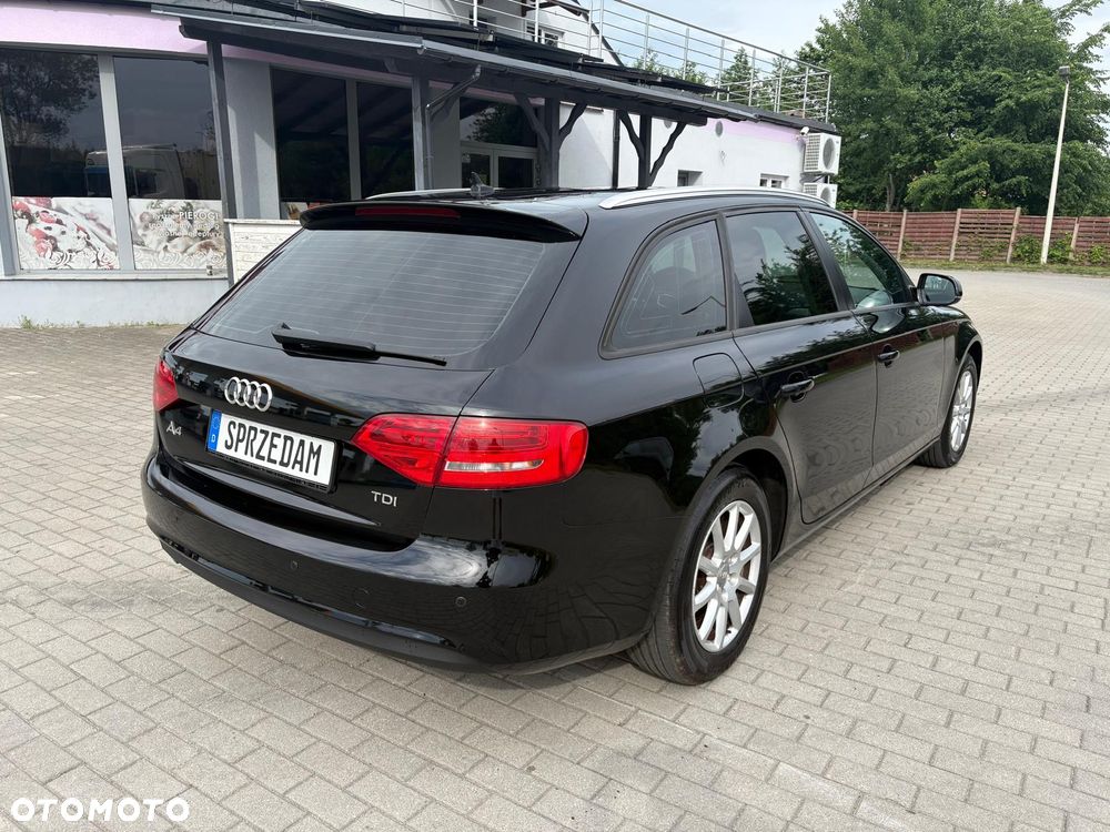 Audi A4 Avant 2.0 TDI ultra S tronic design - 15