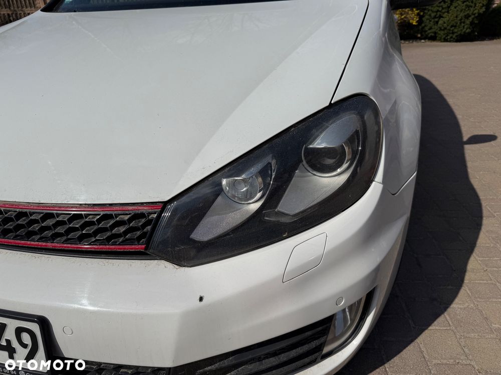 Volkswagen Golf 2.0 GTI adidas - 22