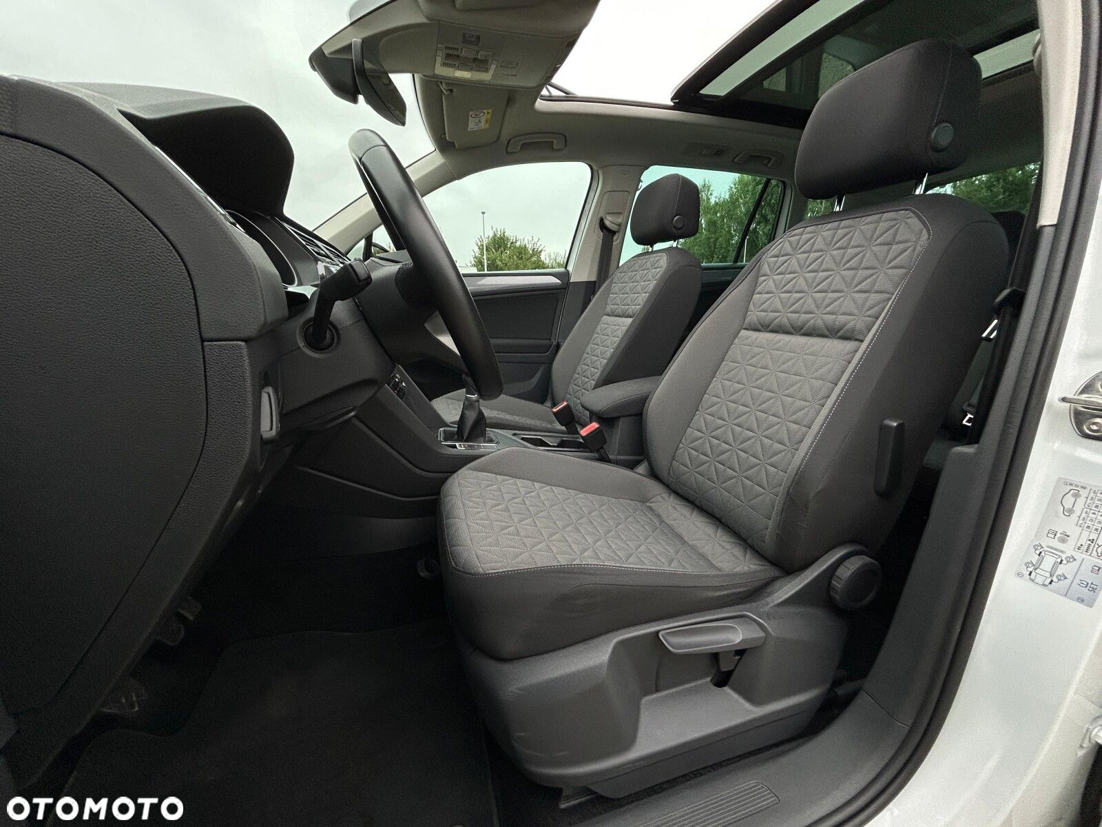 Volkswagen Tiguan 2.0 TDI SCR Life - 9