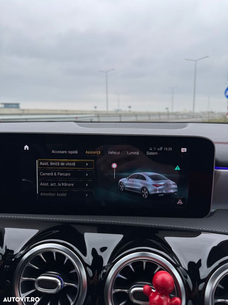 Mercedes-Benz CLA - 24