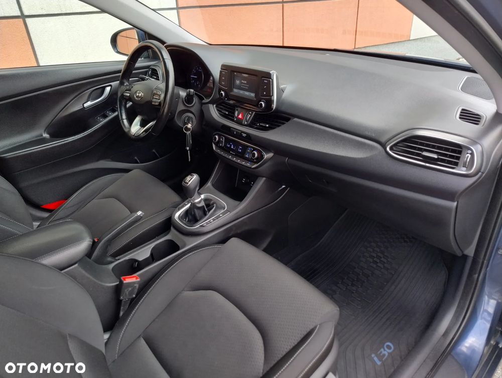 Hyundai i30 1.0 T-GDI Passion Plus - 10