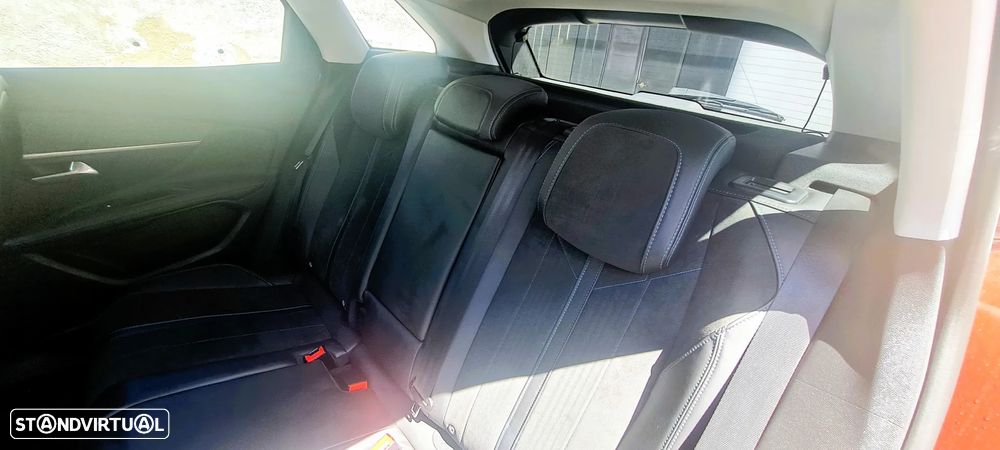 Peugeot 3008 BlueHDi 130 Stop & Start EAT8 Crossway - 31