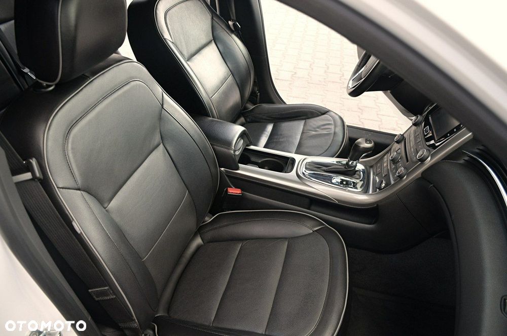 Chevrolet Malibu - 20