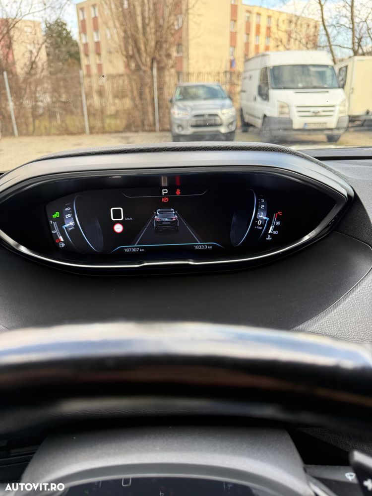 Peugeot 3008 1.5 BlueHDI S&S EAT8 Active - 7