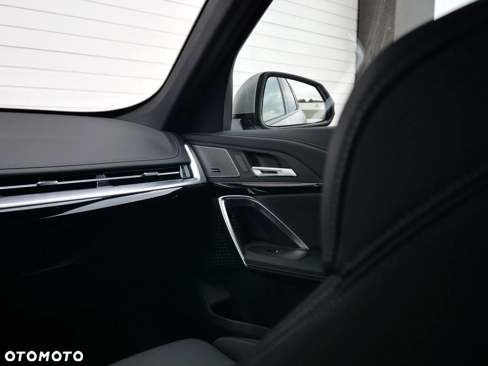BMW X1 xDrive23i mHEV M Sport sport - 17