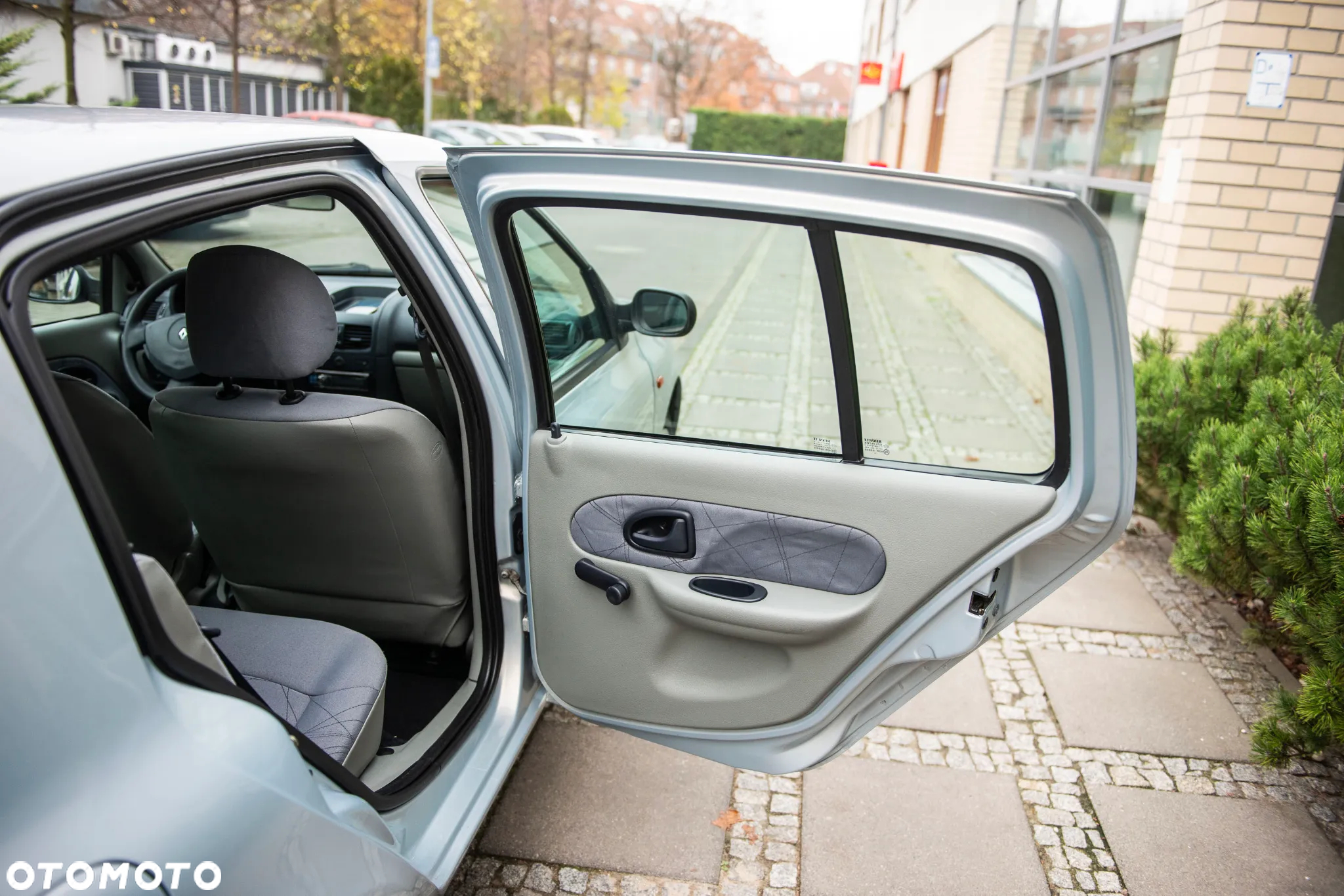 Renault Clio 1.2 Campus Authentique - 22