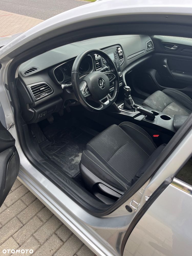 Renault Megane 1.5 dCi Zen - 10