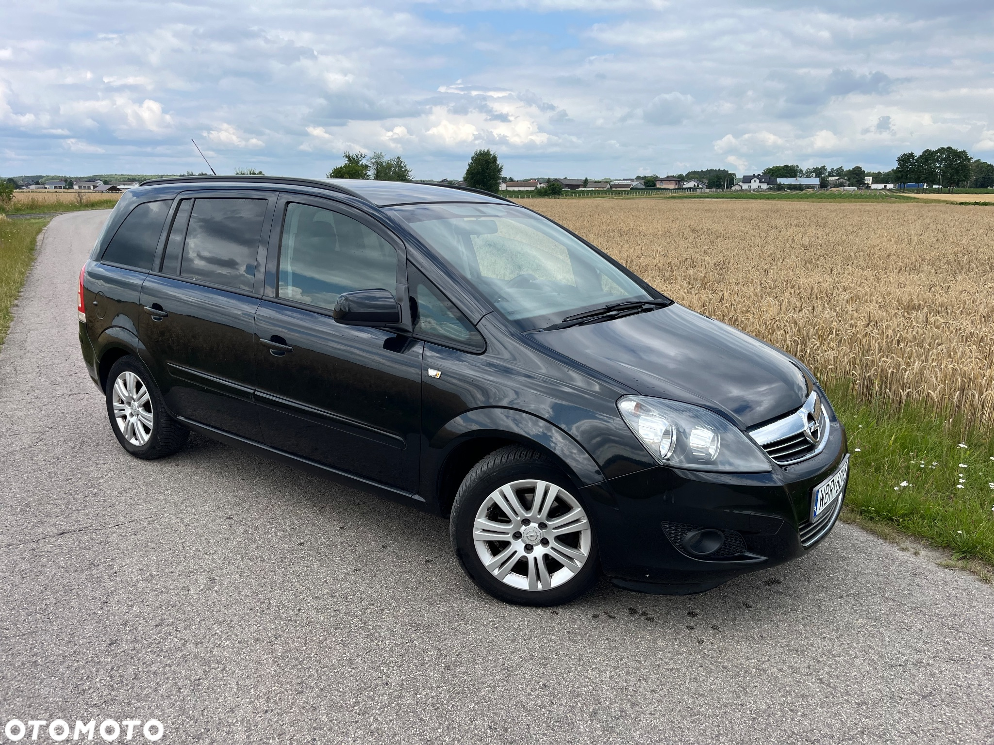 Opel Zafira 1.8 Cosmo - 11