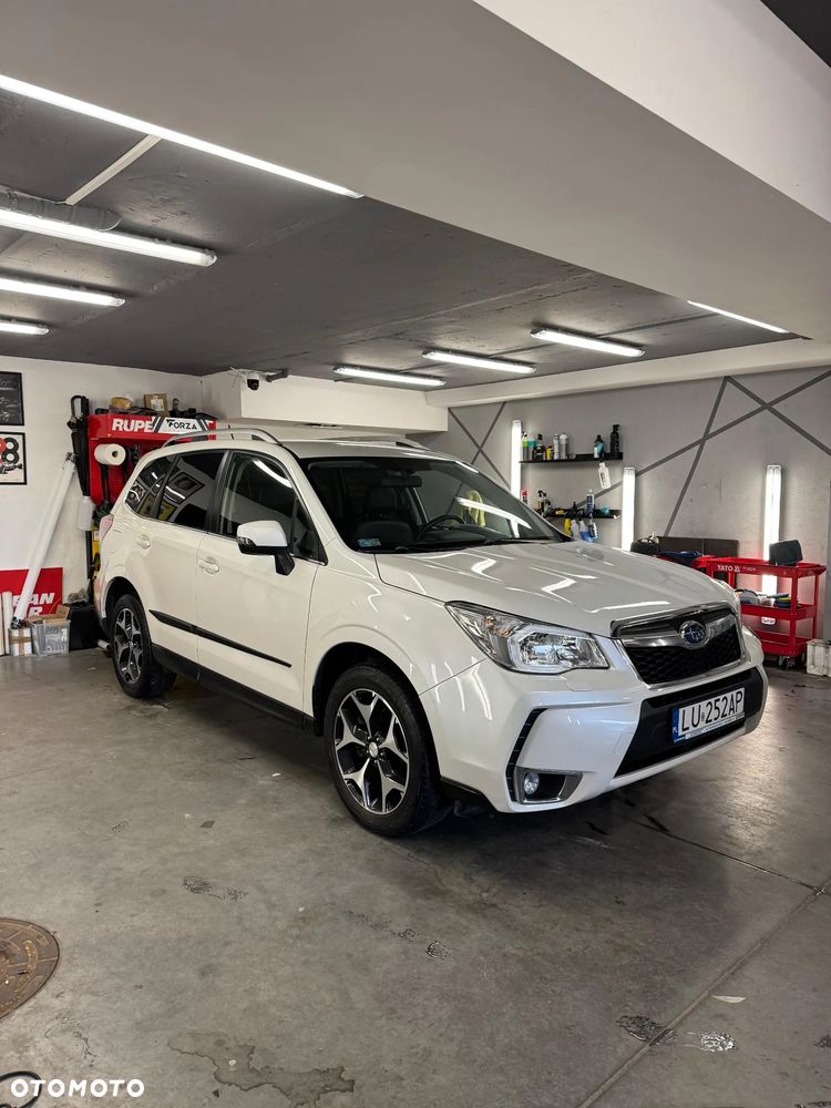 Subaru Forester 2.0XT Comfort Lineartronic - 2