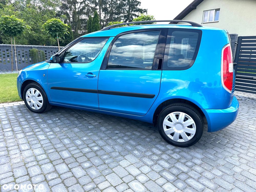 Skoda Roomster 1.4 16V Style PLUS EDITION - 2