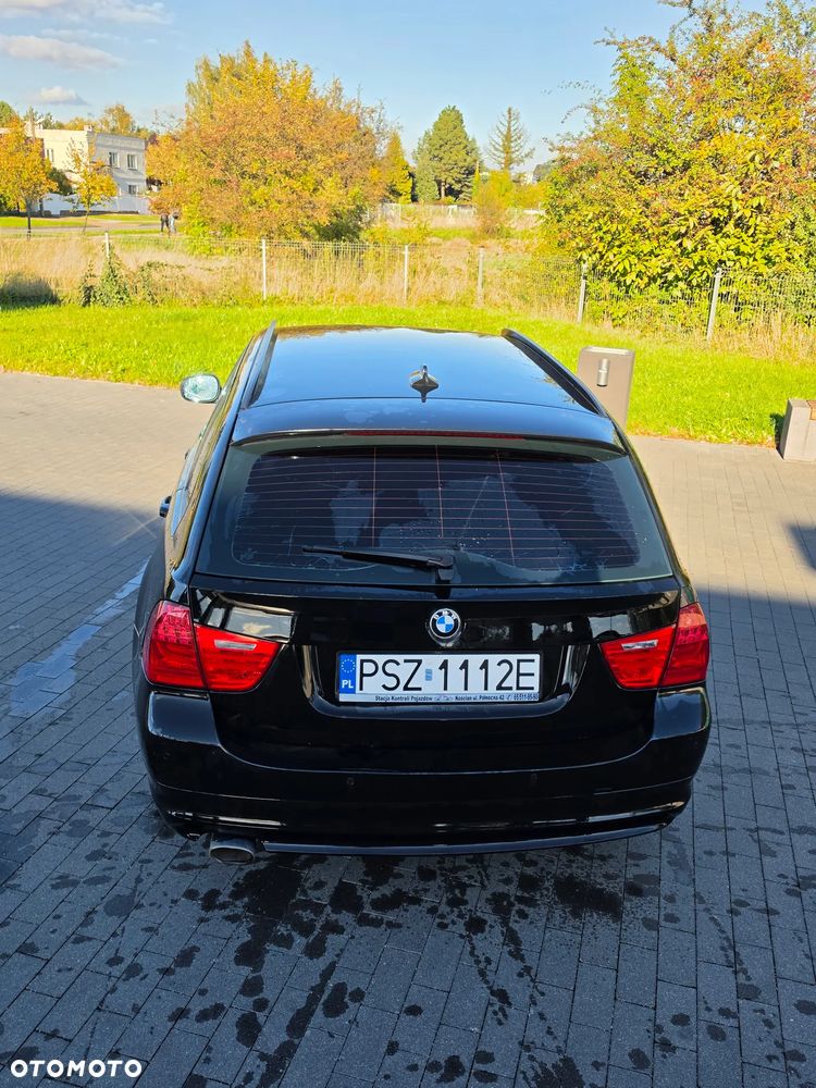 BMW Seria 3 320d - 5