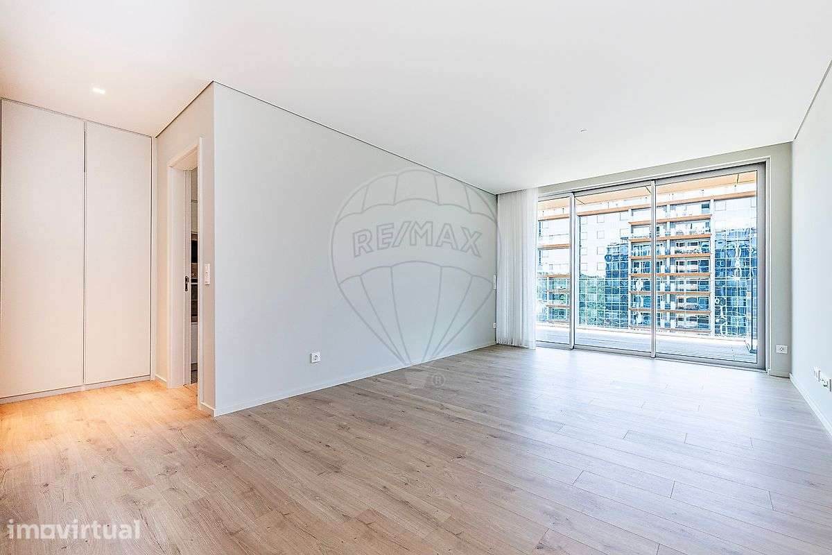 Apartamento T2 para arrendamento - Grande imagem: 4/33
