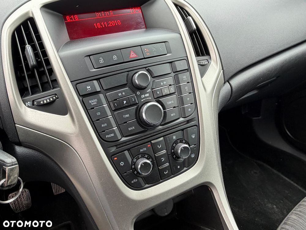 Opel Astra 1.6 Active - 32