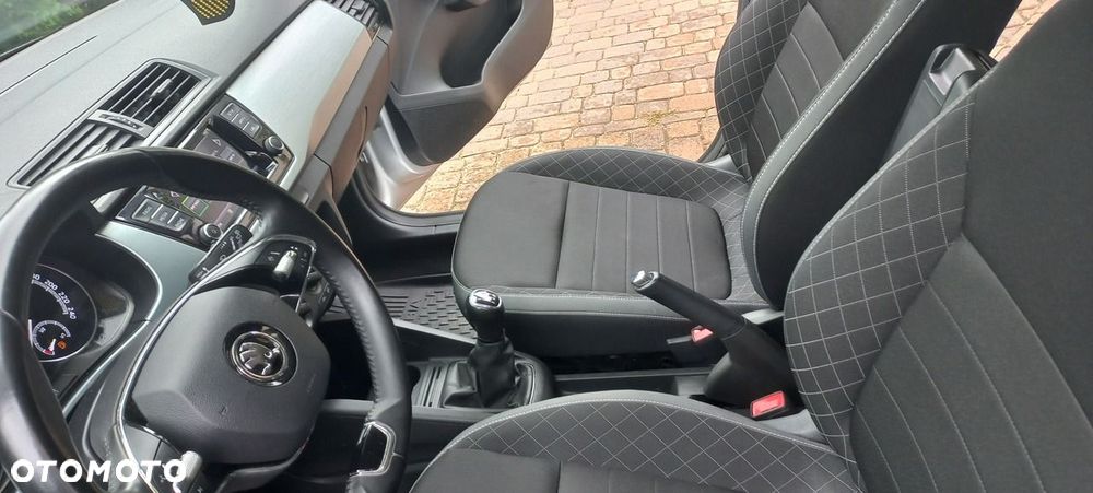 Skoda Fabia 1.0 MPI Ambition - 21