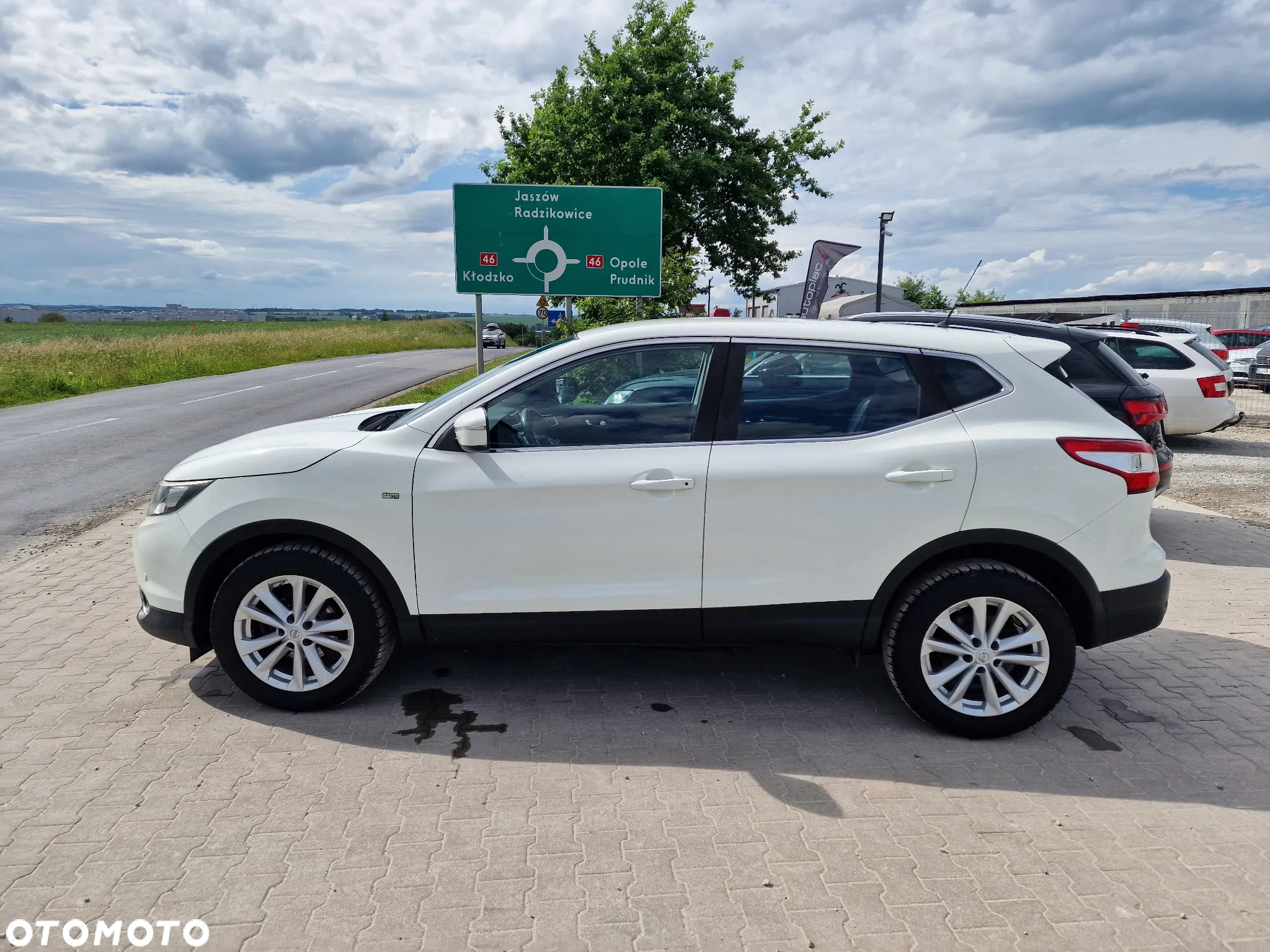 Nissan Qashqai 1.6 dCi 4 x 4 DPF tekna - 11