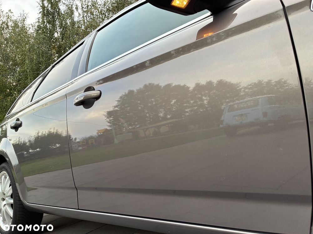 Ford Mondeo - 30