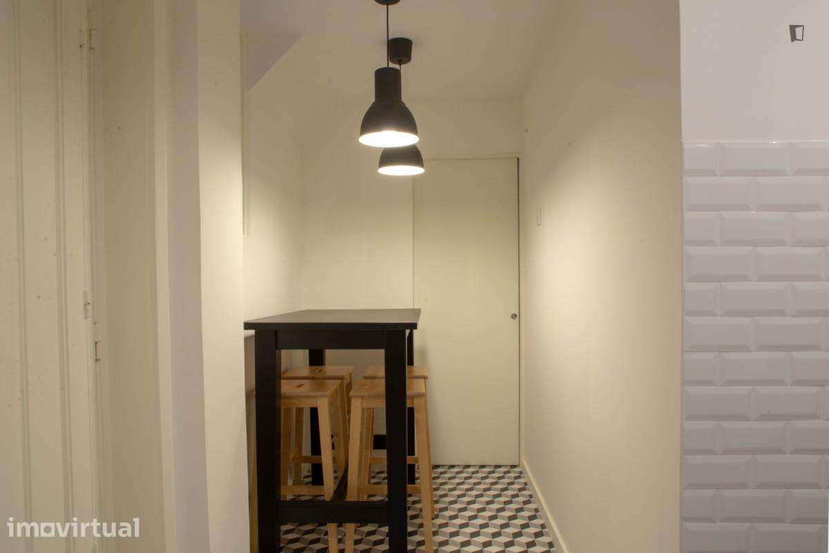 Quarto - localizado em Cedofeita Porto - Grande imagem: 3/24