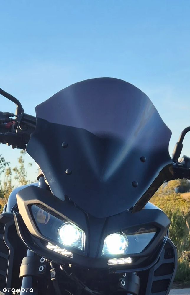 Yamaha MT - 5