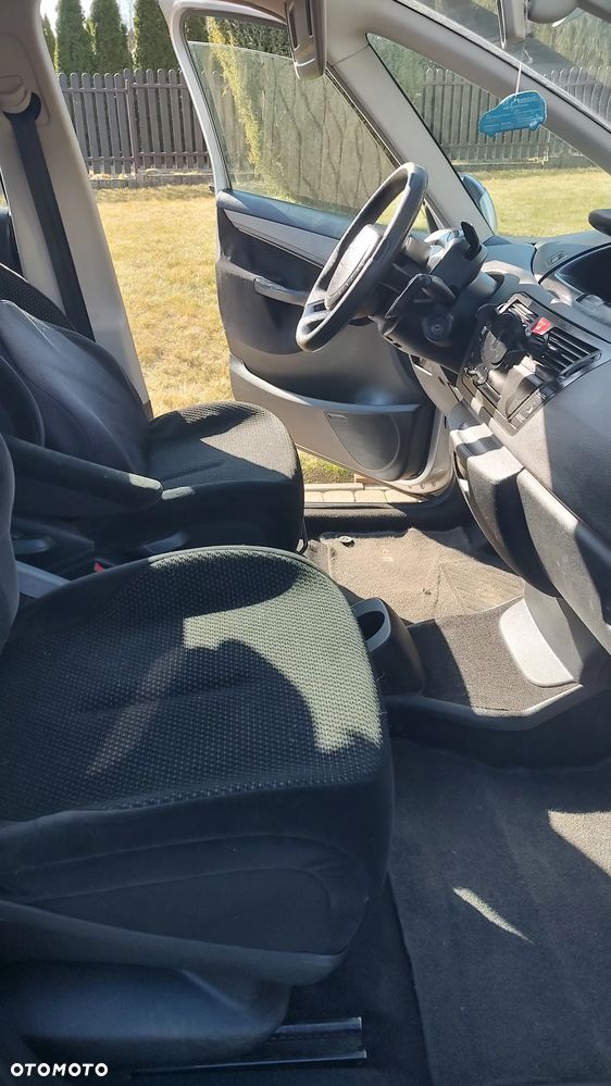 Citroën C4 - 6