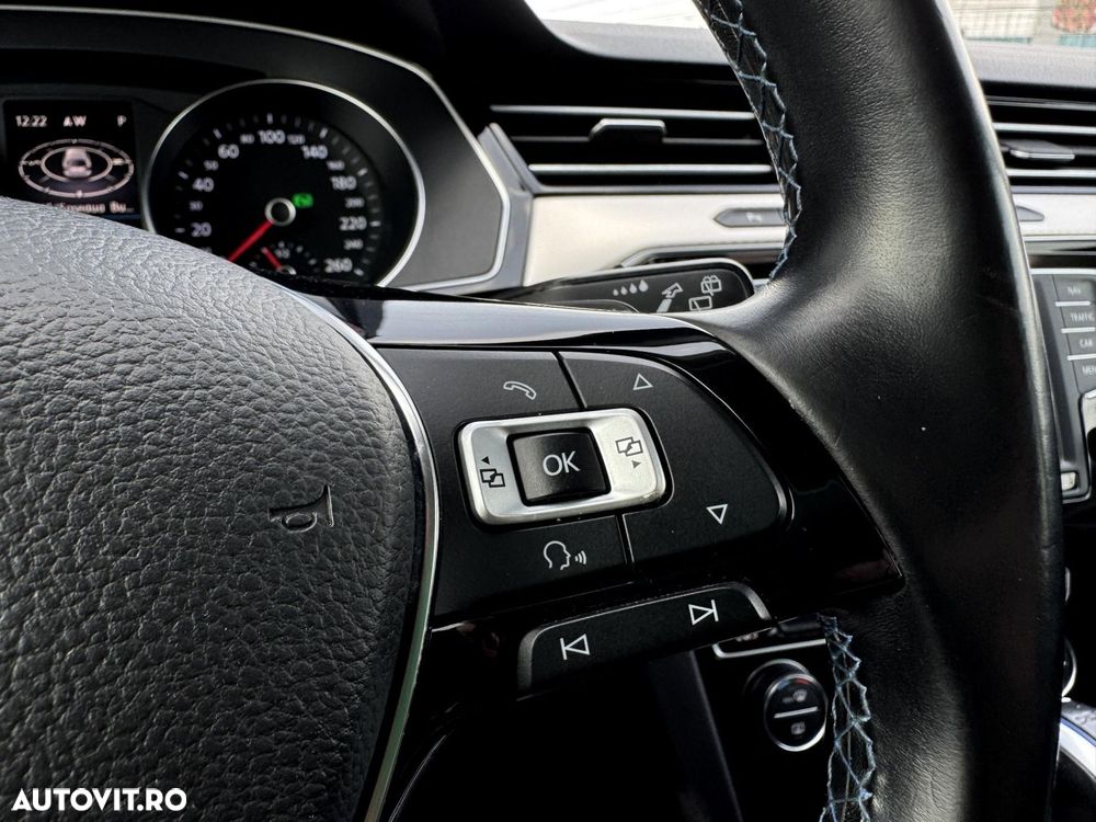 VOLKSWAGEN Passat 2016 — imagine 18