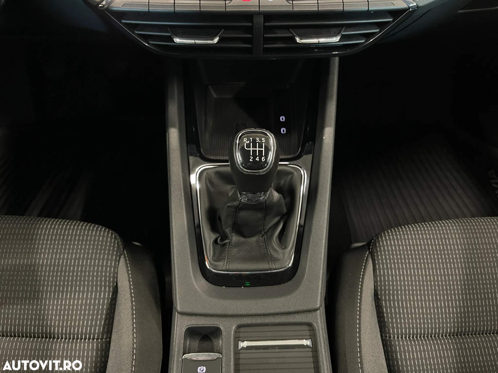 Skoda Octavia 1.5 TSI Ambition - 27