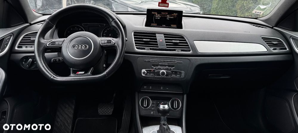 Audi Q3 1.4 TFSI Edycja Specjalna S tronic - 17