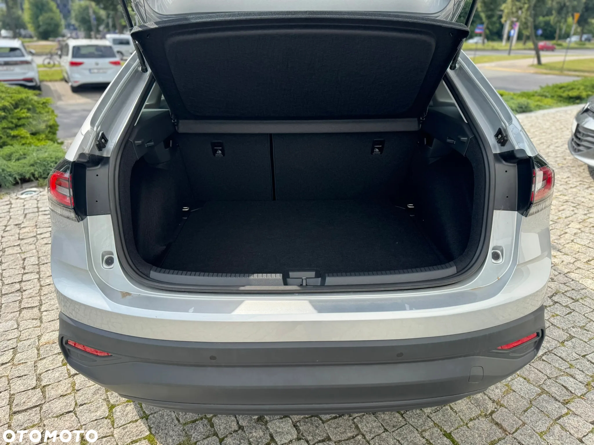 Volkswagen Taigo 1.0 TSI Life DSG - 24