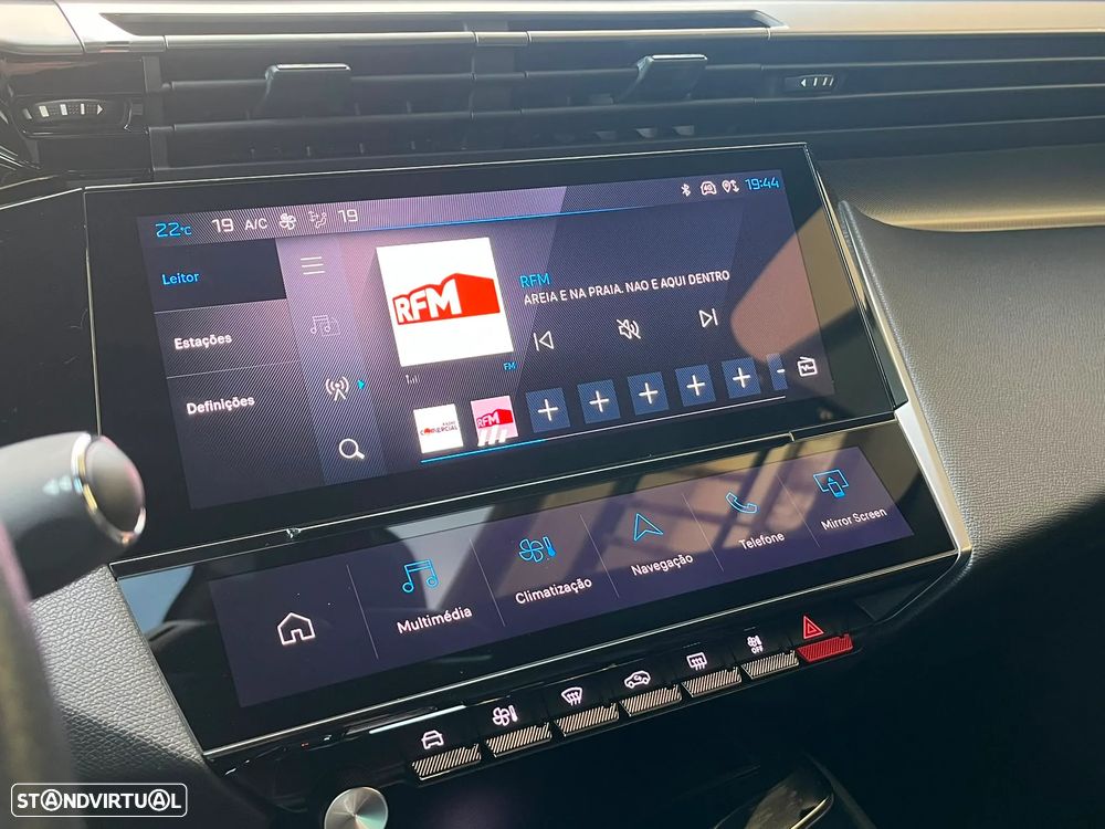 Peugeot 408 1.6 Hybrid GT e-EAT8 - 28