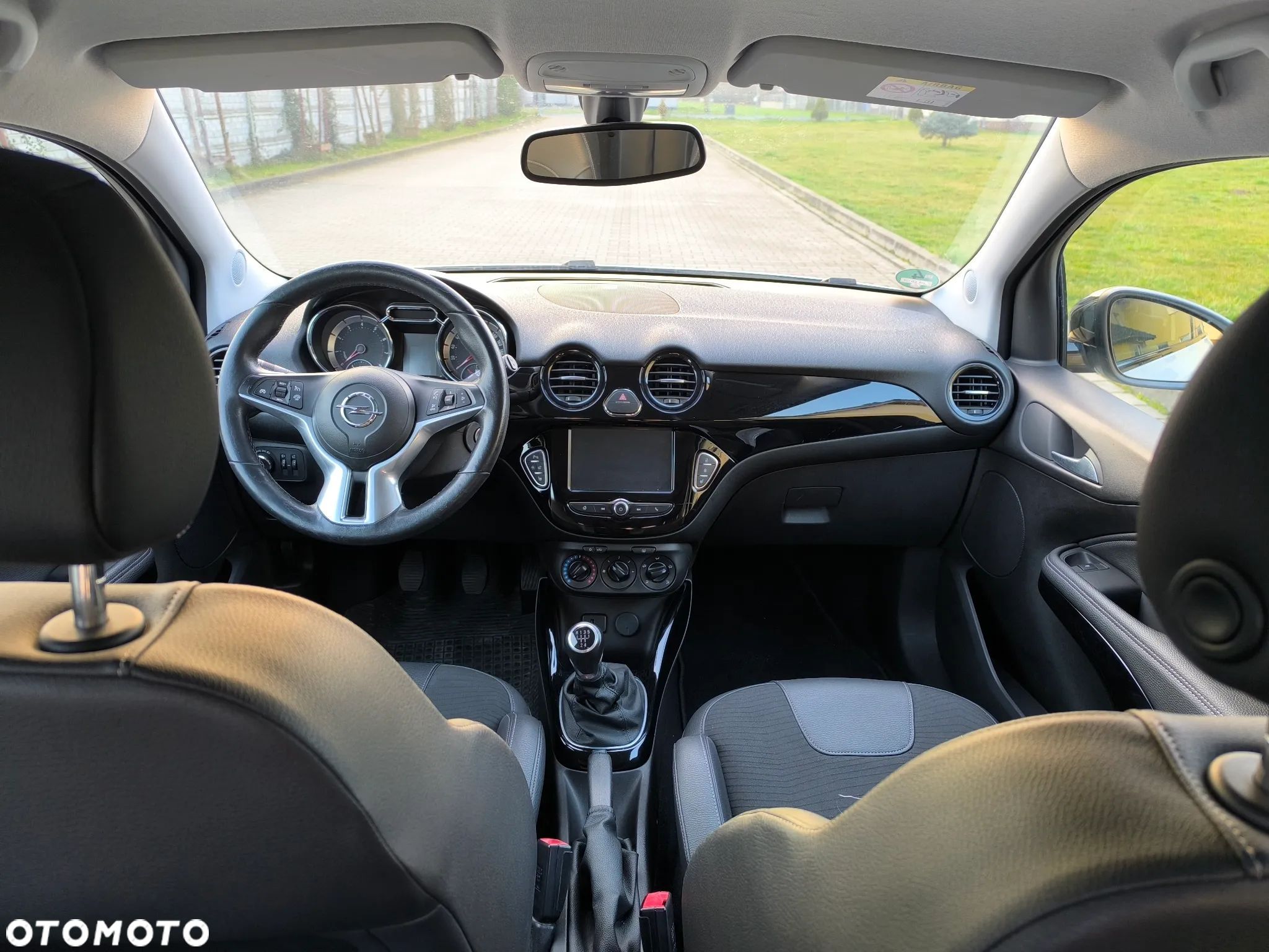 Opel Adam 1.2 Black Jack - 1