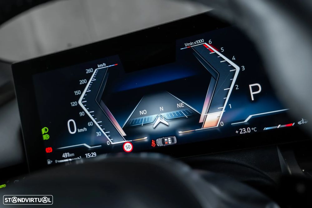 BMW 520 d Pack Desportivo M - 12