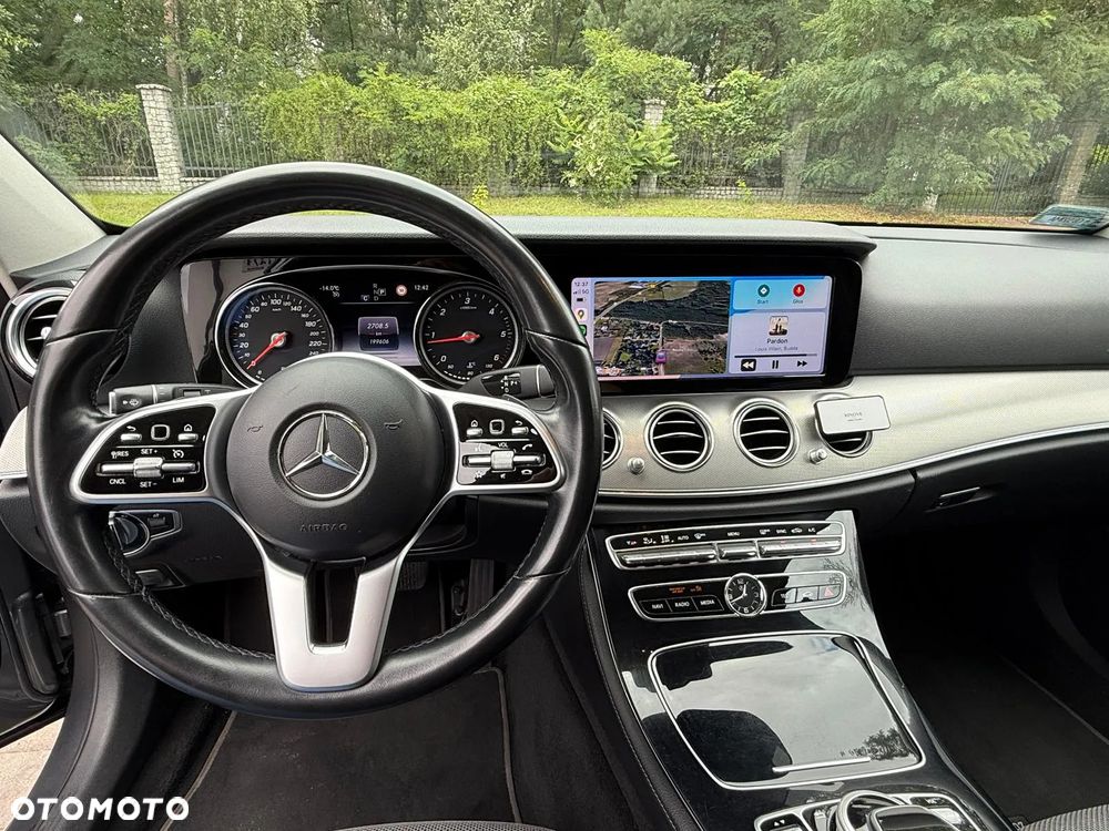 Mercedes-Benz Klasa E 220 d 4-Matic 9G-TRONIC - 8