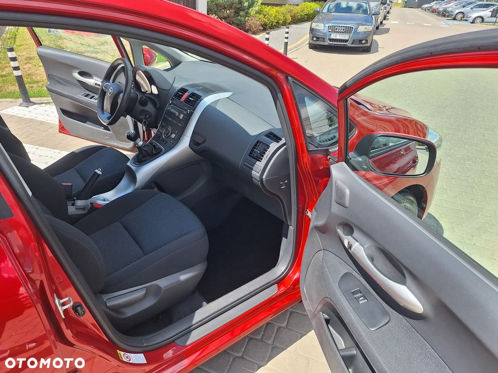 Toyota Auris - 7