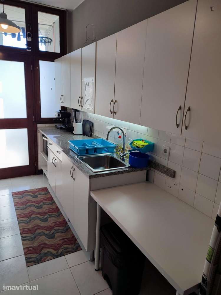 Quarto - localizado em Cedofeita Porto - Grande imagem: 4/8