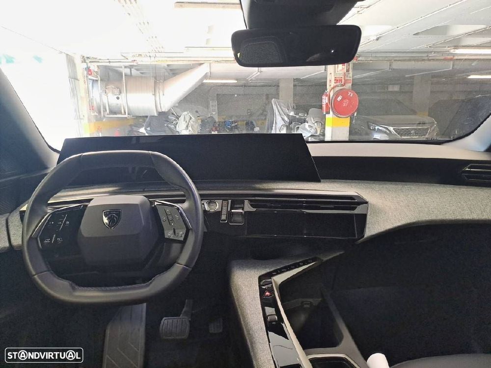 Peugeot 5008 1.2 Hybrid Allure e-DCS6 - 6