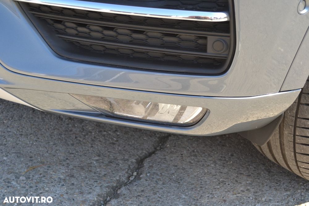 Volvo XC 90 T6 AWD Momentum - 8