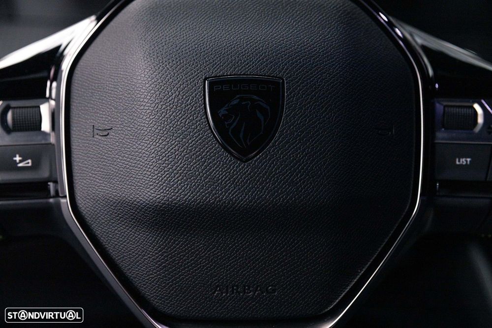 Peugeot e-2008 54 kWh GT - 24