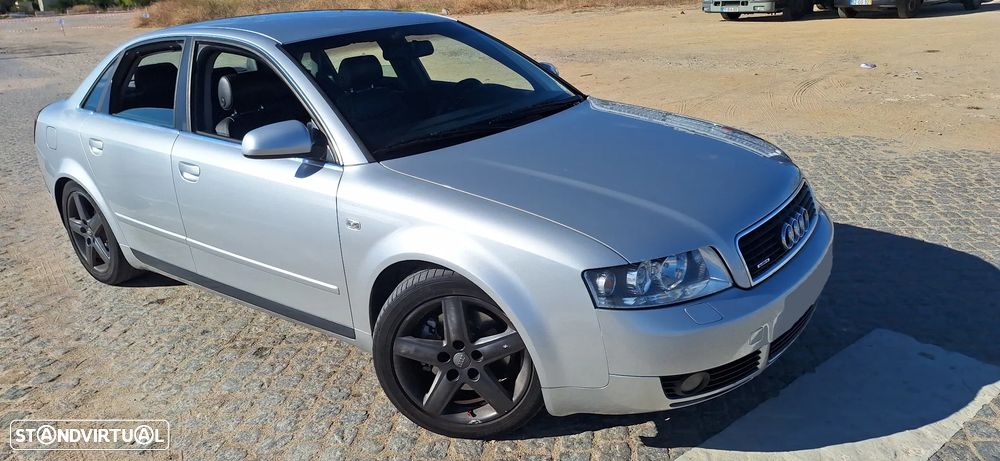 Audi A4 2.5 TDI quattro - 2