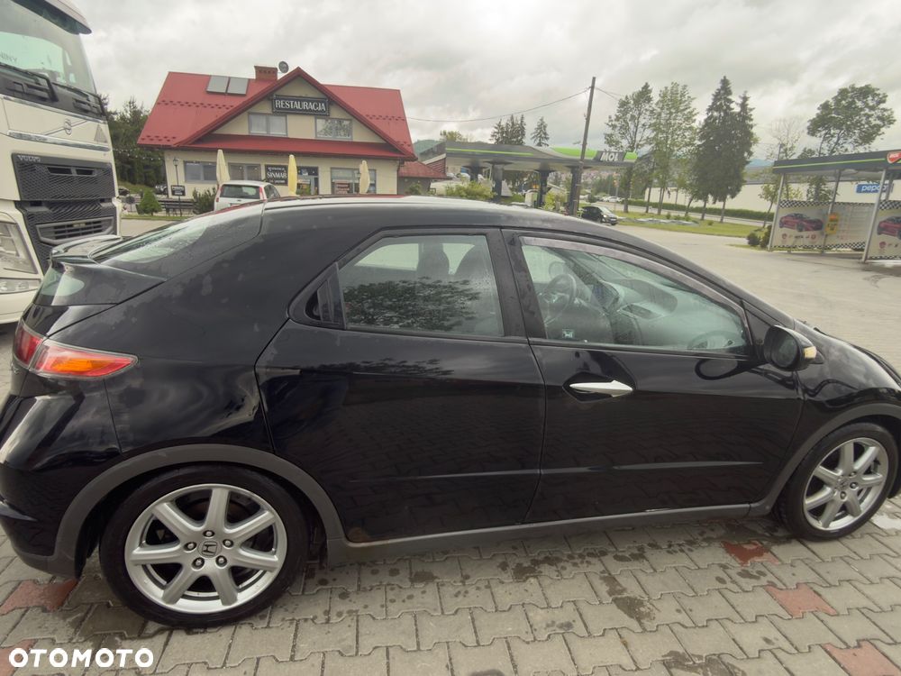 Honda Civic - 4