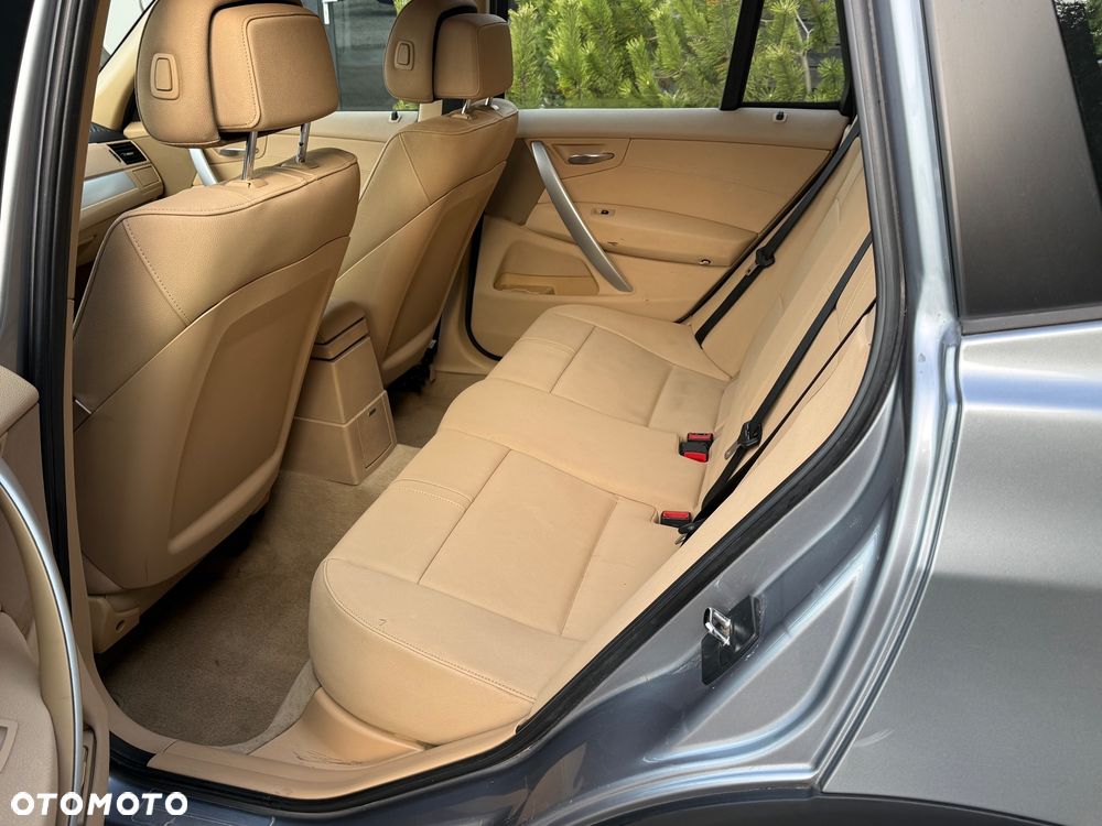 BMW X3 xDrive20d - 11