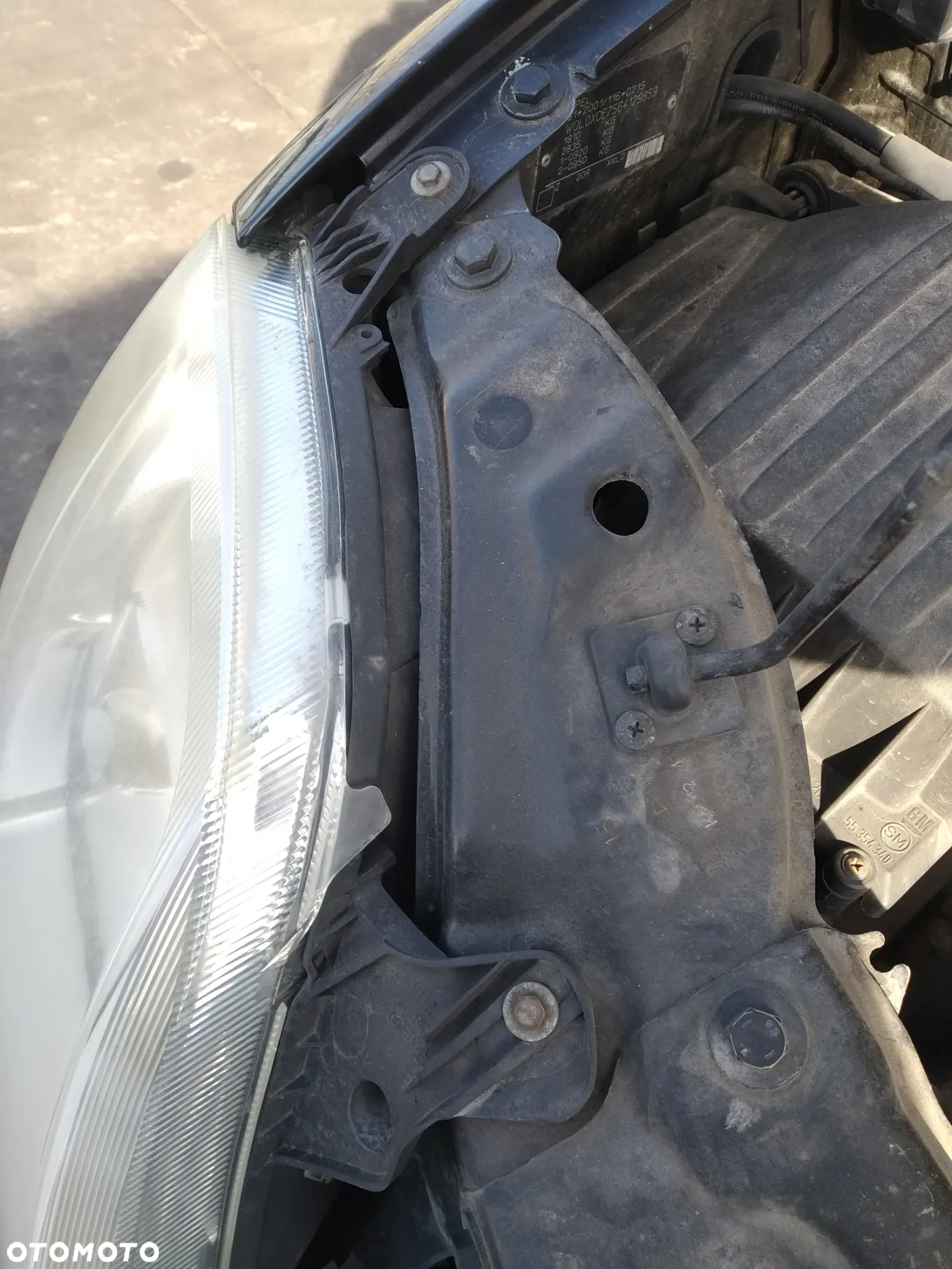 OPEL MERIVA A  02 - 05 1.4 Z14XEP - KLAPKA WLEWU PALIWA Z20R - 32