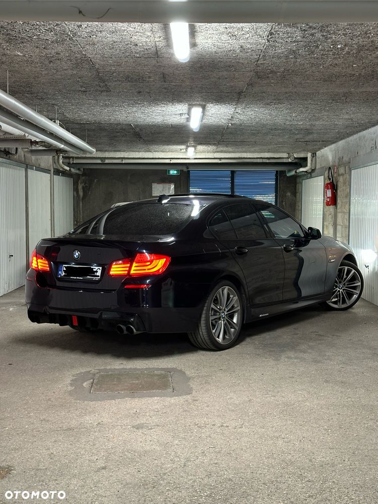 BMW Seria 5 528i - 9