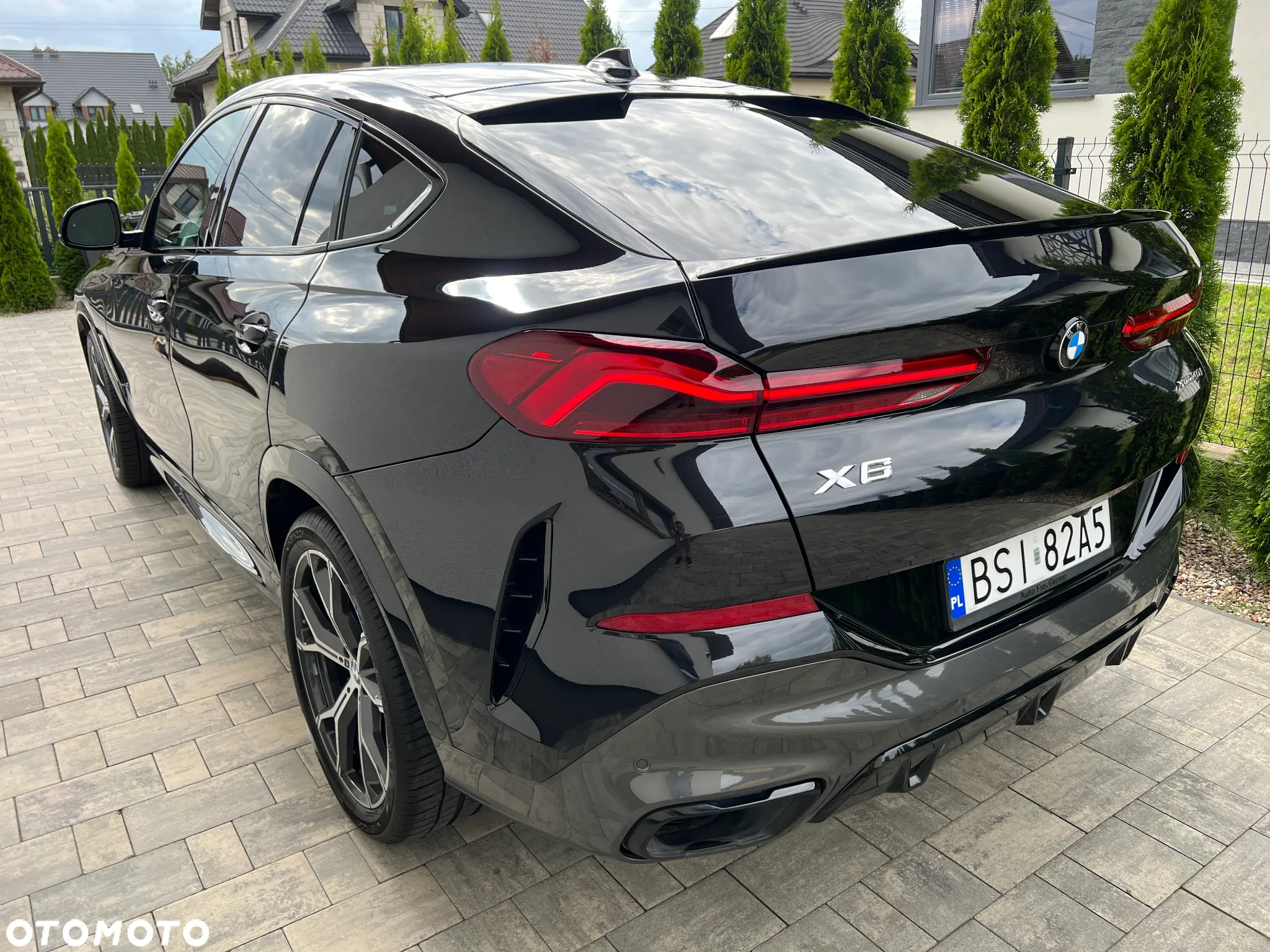 BMW X6 xDrive40i - 8