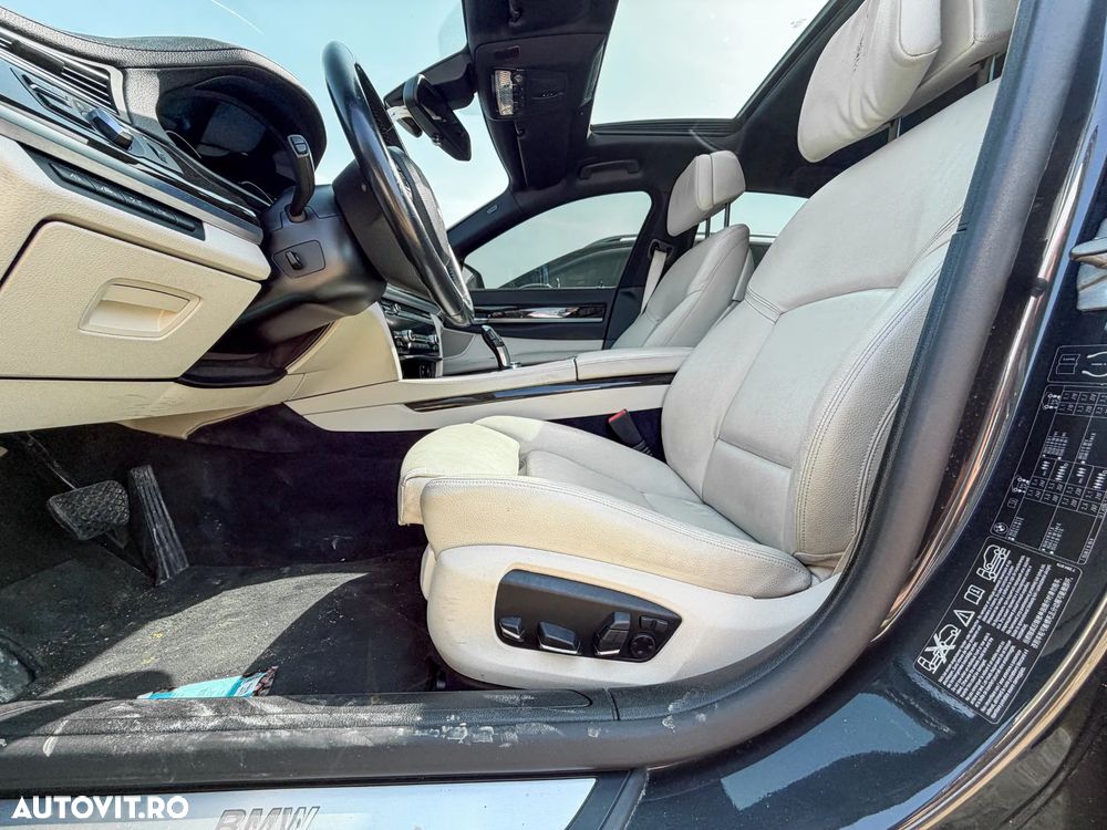 BMW Seria 7 730d xDrive - 12