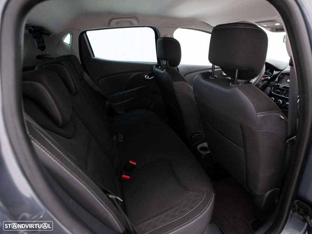Renault Clio 0.9 TCe Limited Bi-Fuel - 11