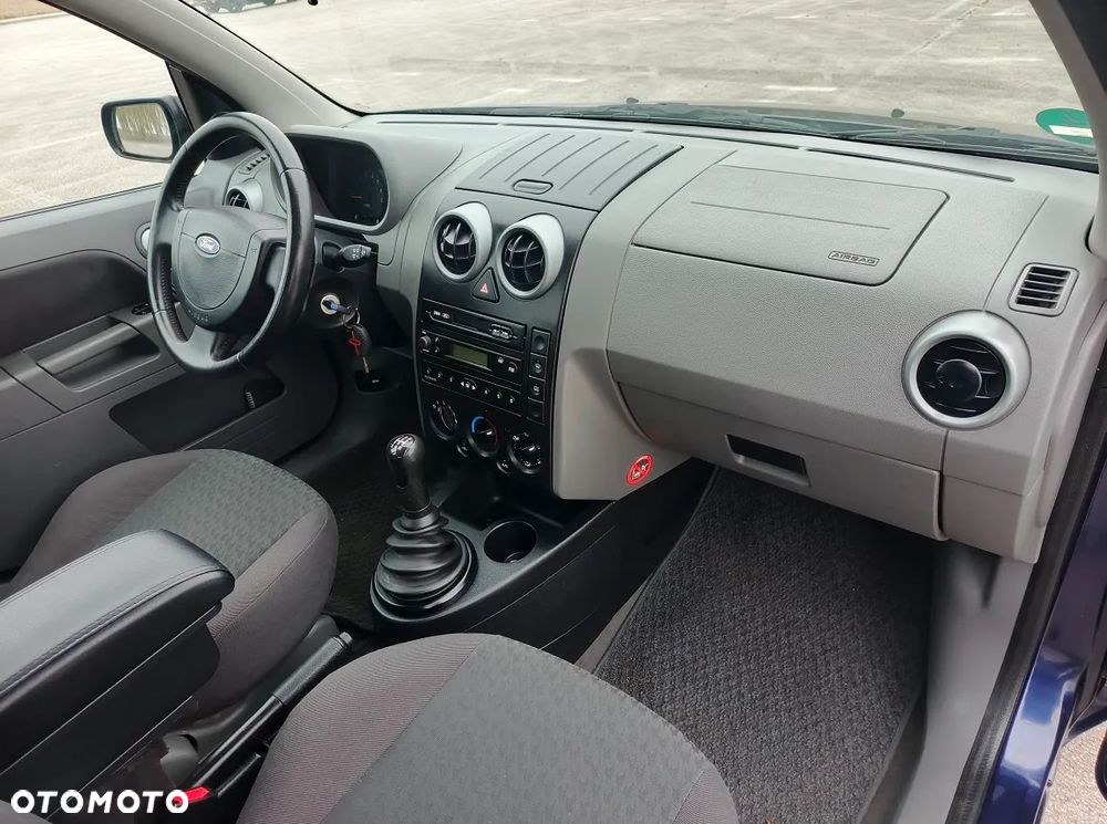 Ford Fusion 1.4 Style - 22