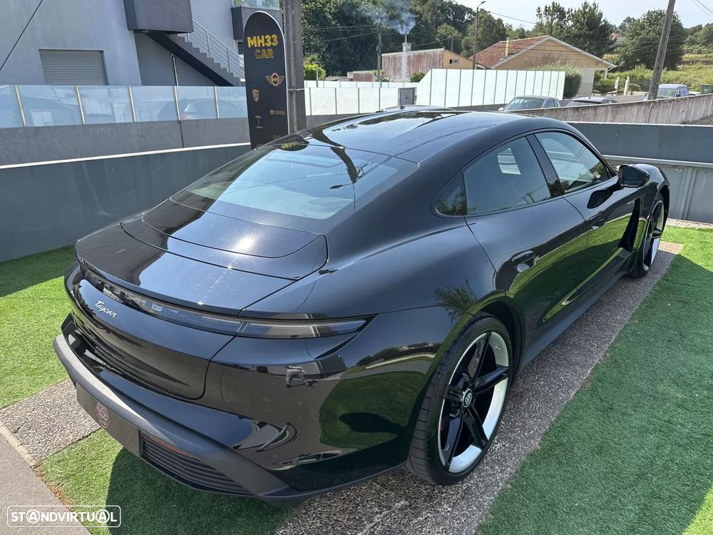 Porsche Taycan Standard - 12