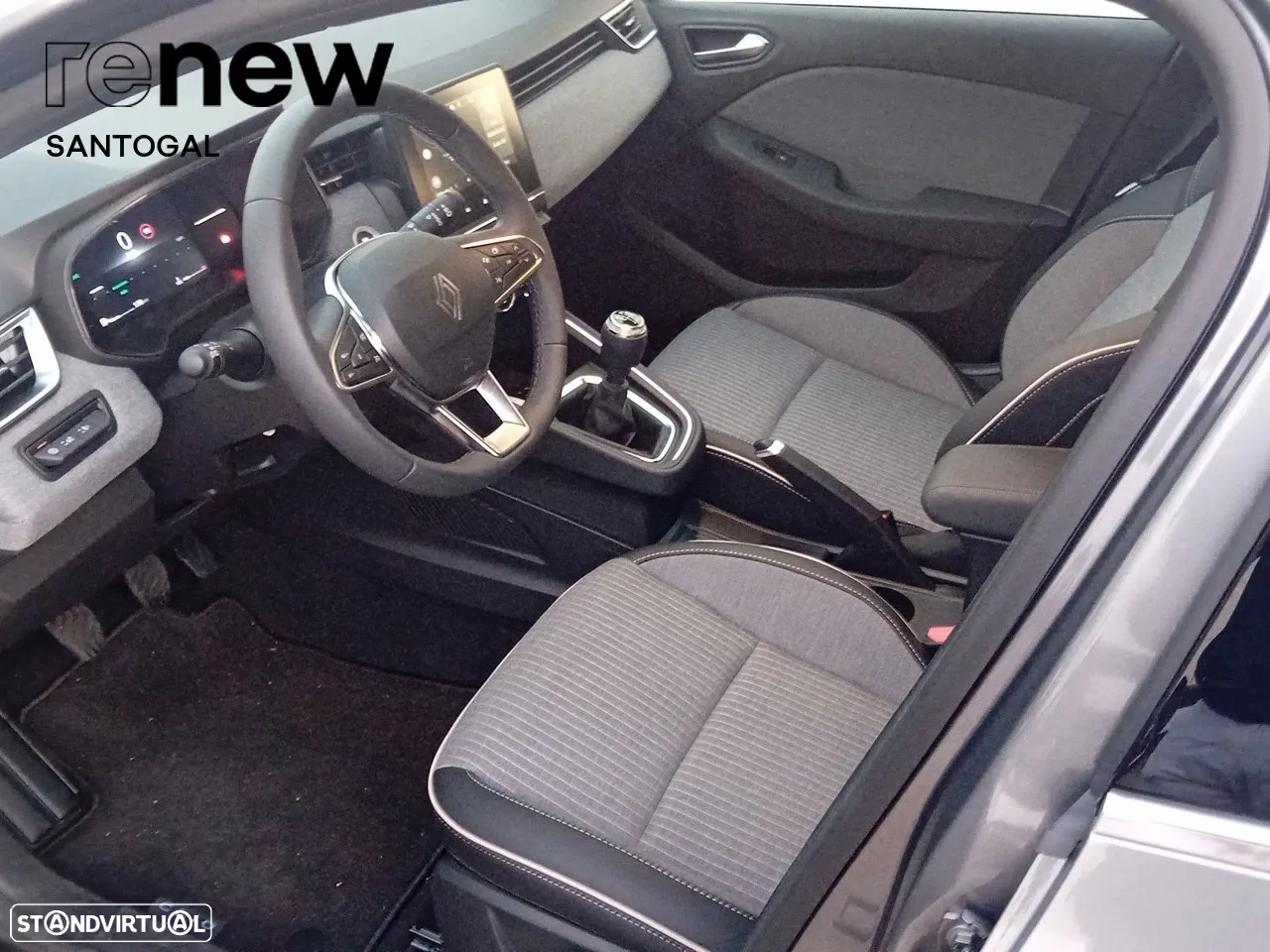 Renault Clio 1.0 TCe Techno Bi-Fuel - 12