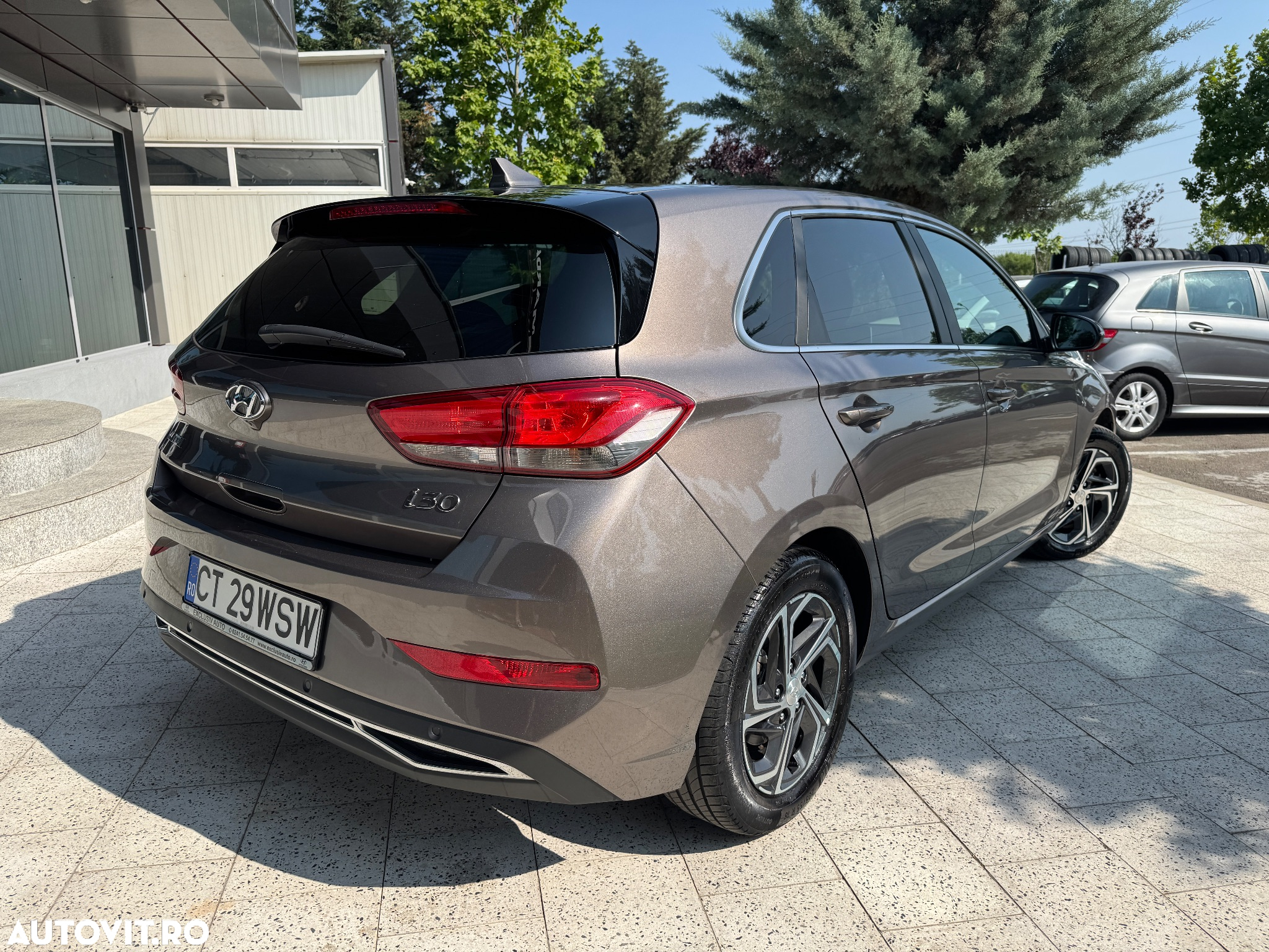 Hyundai i30 1.5 110CP 5DR M/T Comfort - 2