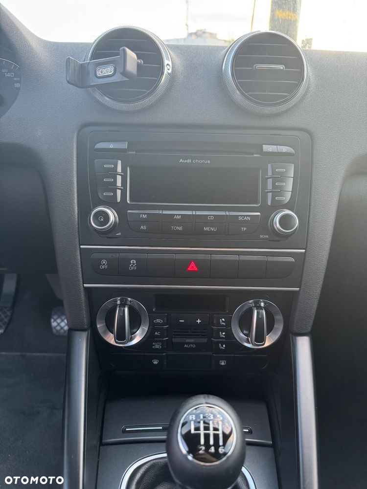 Audi A3 Sportback 2.0 TDI DPF Attraction - 19